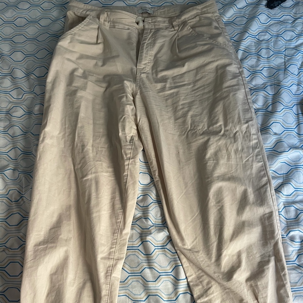 High waisted pants